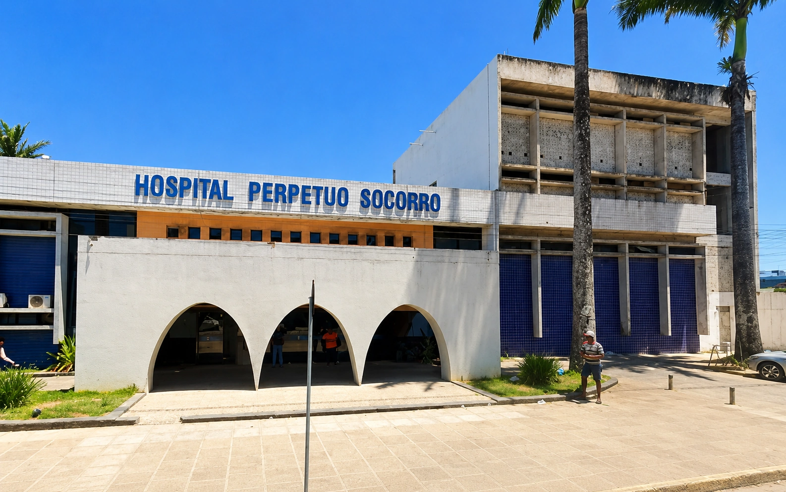 Auditoria aponta R$ 905 mil a devolver ao SUS em hospital ligado ao marido da vice-governadora de Pernambuco