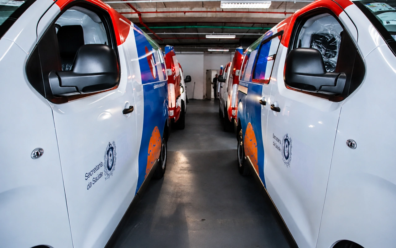 Governo de Pernambuco entrega 43 ambulâncias e Paranatama é contemplada